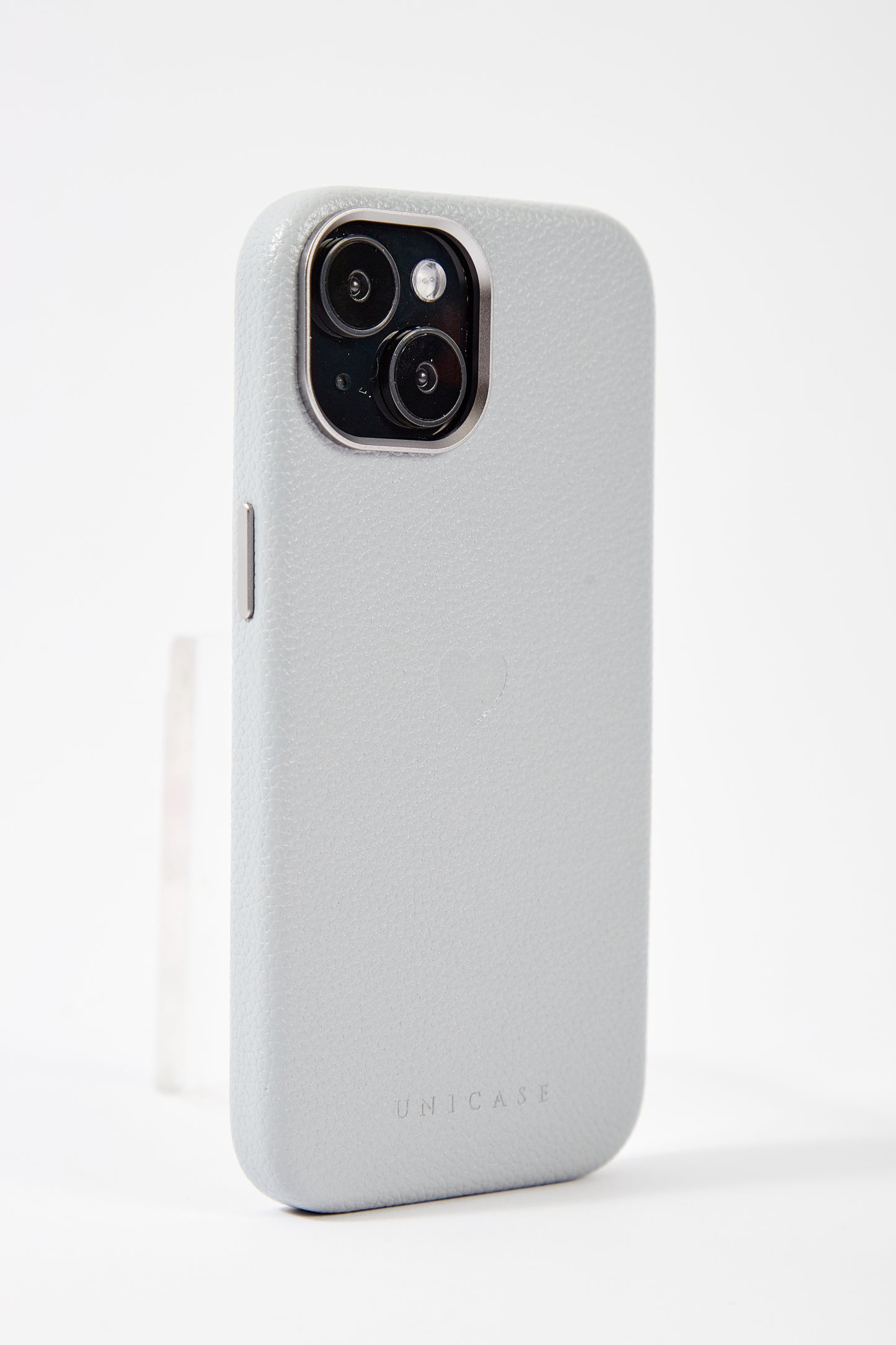 【iPhone15 Pro】Heart Shrink Case (gray)