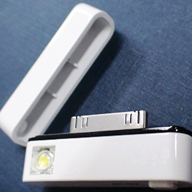 i-Light iPhone4/3GS/3G専用 LEDライト (ホワイト)