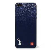 【iPhone5 ケース】和彩美「ふるる」：iPhone5用彩装飾シート(重ね桜に兎)