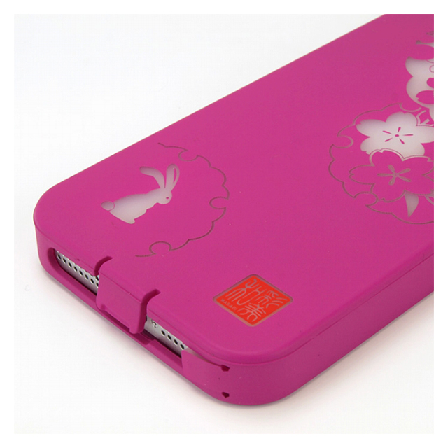 【iPhone5s/5 ケース】和彩美「ふるる」：柔装飾カバー 透し桜に雪輪兎 サブ画像