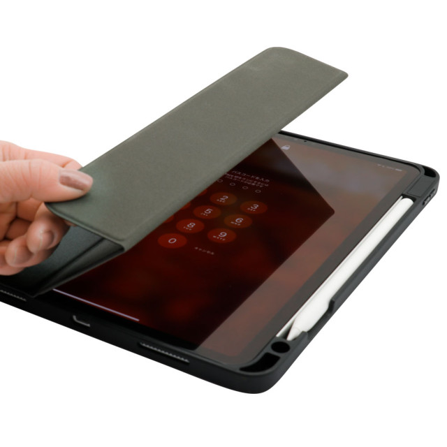 【iPad Pro(11inch)(第1世代) ケース】収納しながら充電できるペンホルダー付き iPad Case with Pen Holder  (ブラック)サブ画像