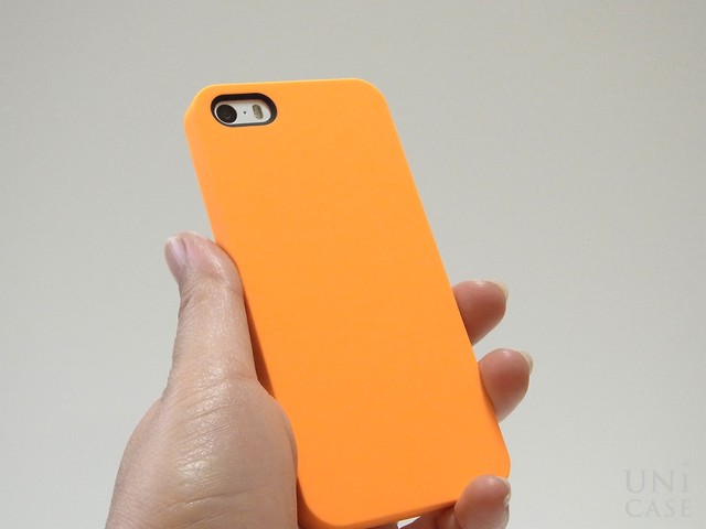 【iPhone5s/5 ケース】NUDE Neon Orangeの操作性