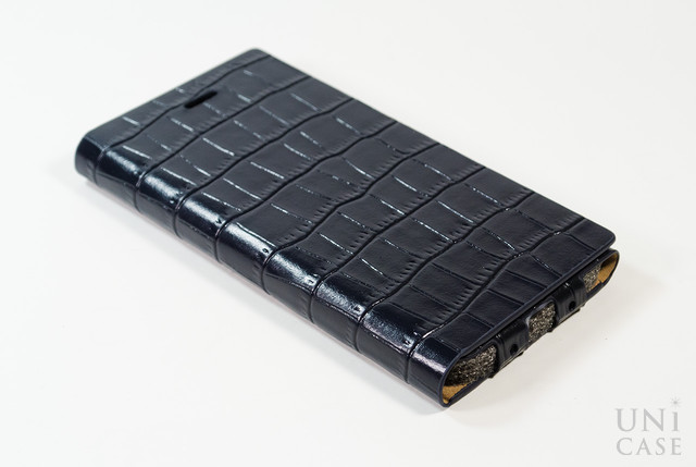 【iPhone5s/5 ケース】Crocodile type Leather Case ネイビーブルーの全体図