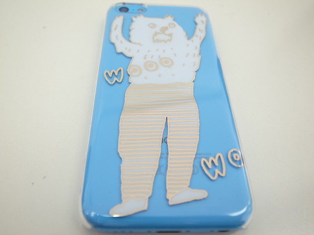 【iPhone5c ケース】iPhone Case WOLF CR CをiPhone5cにつけて下から撮影