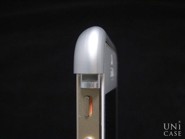【iPhoneSE(第1世代)/5s/5 ケース】Duralumin Bumper Quattro (Silver)の凹凸