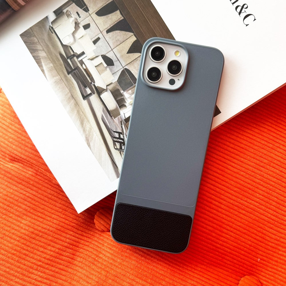 【中古・整備済み】Clicks for iPhone 15 Pro