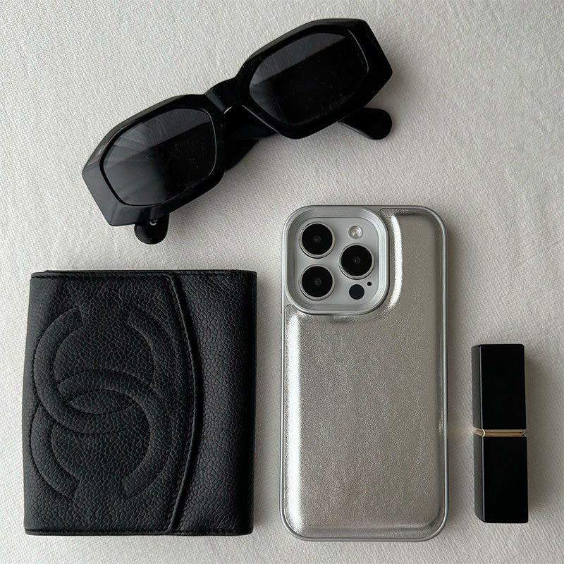 【iPhone14 Pro】シルバーパフケース