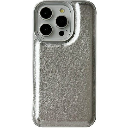 【iPhone15 Pro】シルバーパフケース