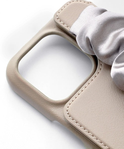 【iPhone15 Pro】Classy Scrunchie Case(greige)