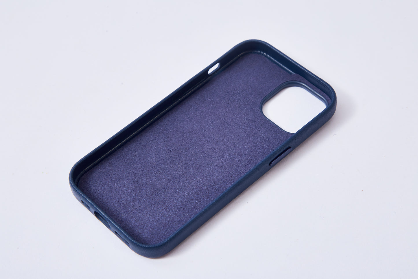 【iPhone15 Pro】Leather Plain Case(blue)