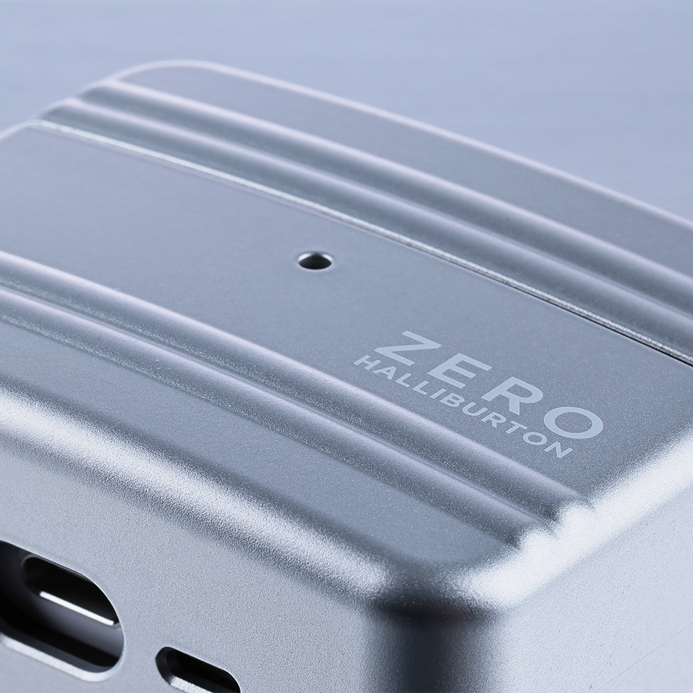 ZERO HALLIBURTON AirPods Pro3 Shockproof Case (Matte Silver) – UNiCASE