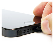 【iPhone5】細かいゴミやホコリの侵入を防ぐポートキャップセット for iPhone5(ブラック)