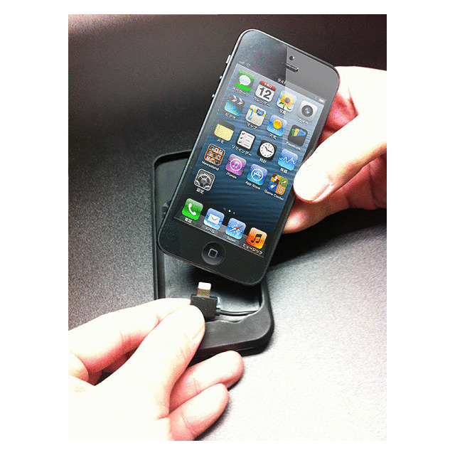 【iPhone5 ケース】PowerSkin BATTERY CASE パススルーAudioケーブル付き(ブラック)サブ画像