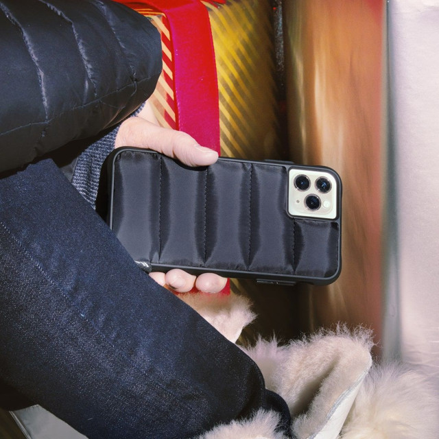 iPhone11/XR ケース】Puffer (Black) Case-Mate | iPhoneケースは UNiCASE