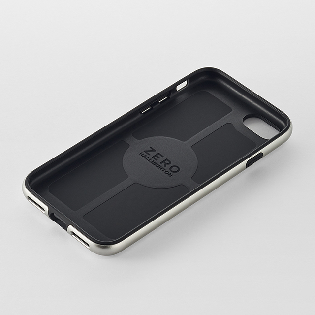 【iPhoneSE(第3/2世代)/8/7 ケース】ZERO HALLIBURTON Hybrid Shockproof Case for iPhoneSE(第2世代) (Silver)サブ画像