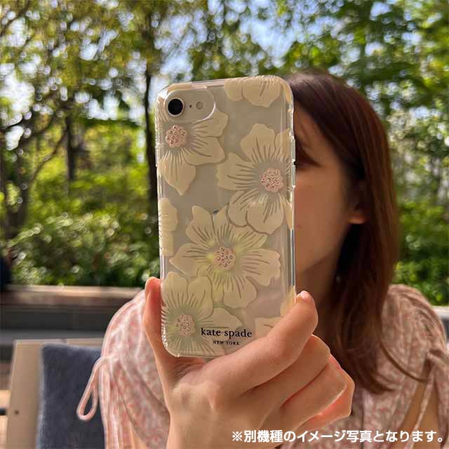 【iPhone13 ケース】Protective Hardshell Case (Hollyhock Floral Clear/Cream with Stones)