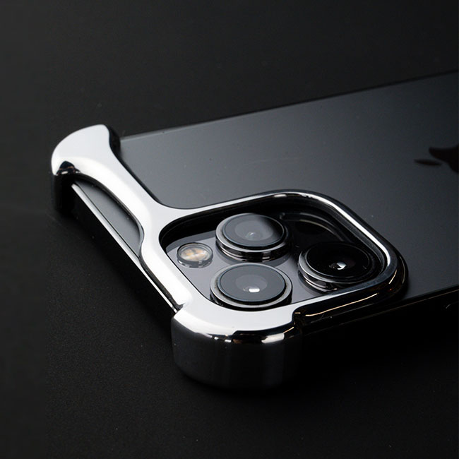 【iPhone13 ケース】Arc Pulse (チタン・シルバー)サブ画像
