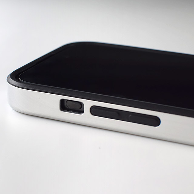 【iPhone15 Pro ケース】ZERO HALLIBURTON Hybrid Shockproof Case (Matte Silver)