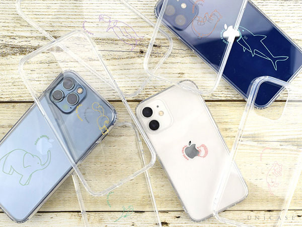 【iPhone12/12 Pro、iPhone12 mini 対応スマホケース】りんごマークが映える、動物のイラストがかわいい“HANG ANIMAL CASE”が新登場しました。