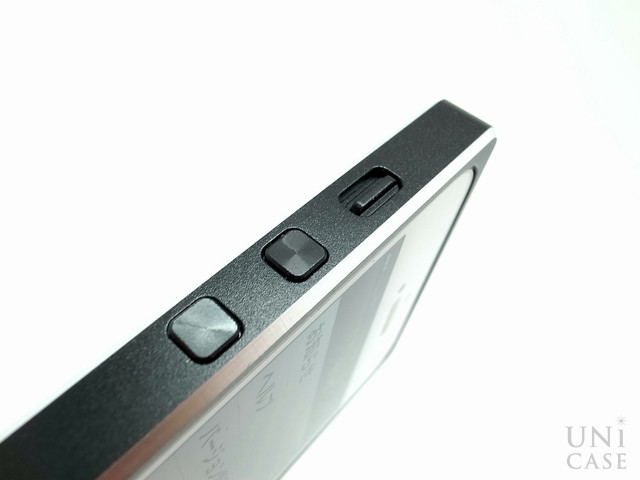 【iPhone5s/5 ケース】Metal Bumper (ブラック)のサウンドボタン