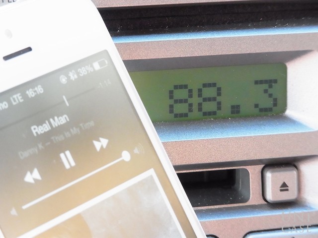 Bluetooth対応FMトランスミッターのFMラジオ設定