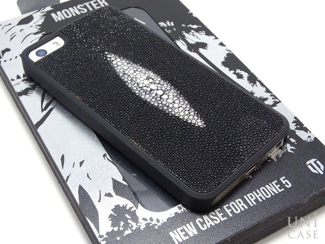 【iPhone5s/5 ケース】動物皮モンスターケース Monster-Stingray ブラックのメイン画像