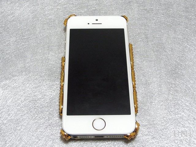 【iPhone5s/5 ケース】フルペーストデコレーションケース Arabesque GOLDのデザイン