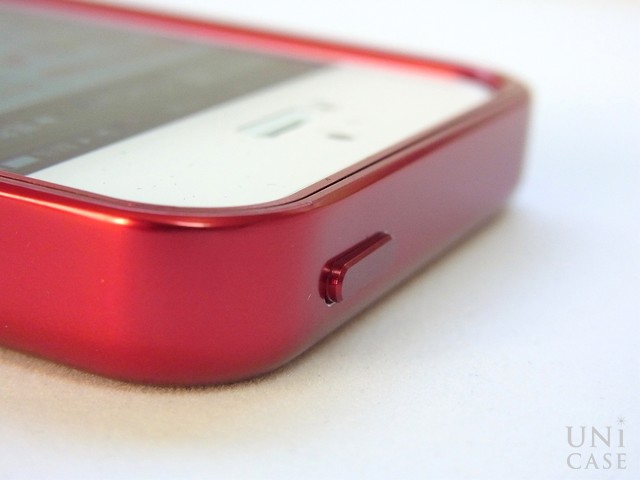 【iPhone5s/5 ケース】ZERO HALLIBURTON for iPhone5s/5 (Red)の電源ボタン