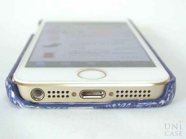 【iPhone5s/5 ケース】La Boutique フラワー iPhoneカバー for iPhone5s/5(BL)のコネクタ部分