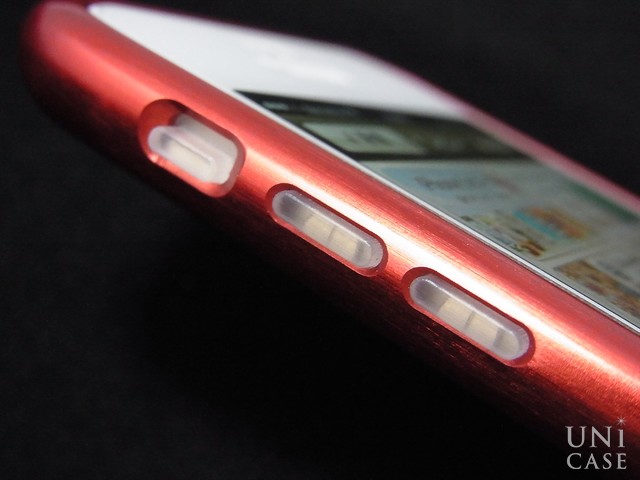 【iPhoneSE(第1世代)/5s/5 ケース】Duralumin Bumper (Red×Gold)のサイドボタン