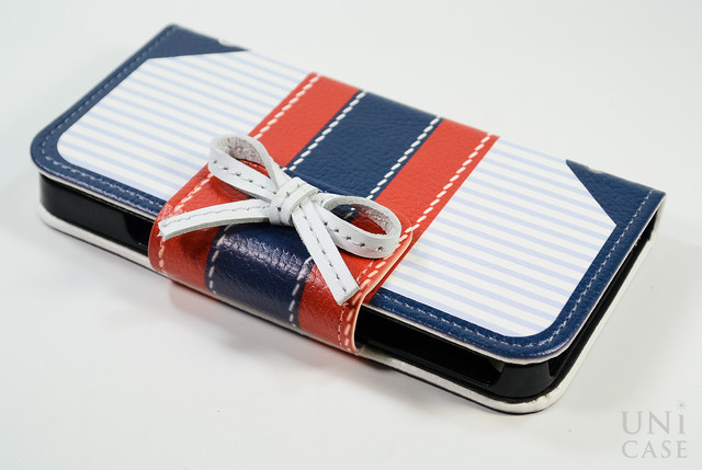 ミニチュアバッグのような魅力的なケース：【iPhone5s/5 手帳型ケース】Marine Cruise ホワイト