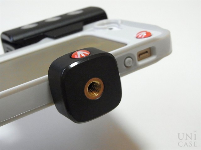 【iPhone5s/5】KLYP+バンパー専用SMT LED/三脚アタッチメントの三脚装着